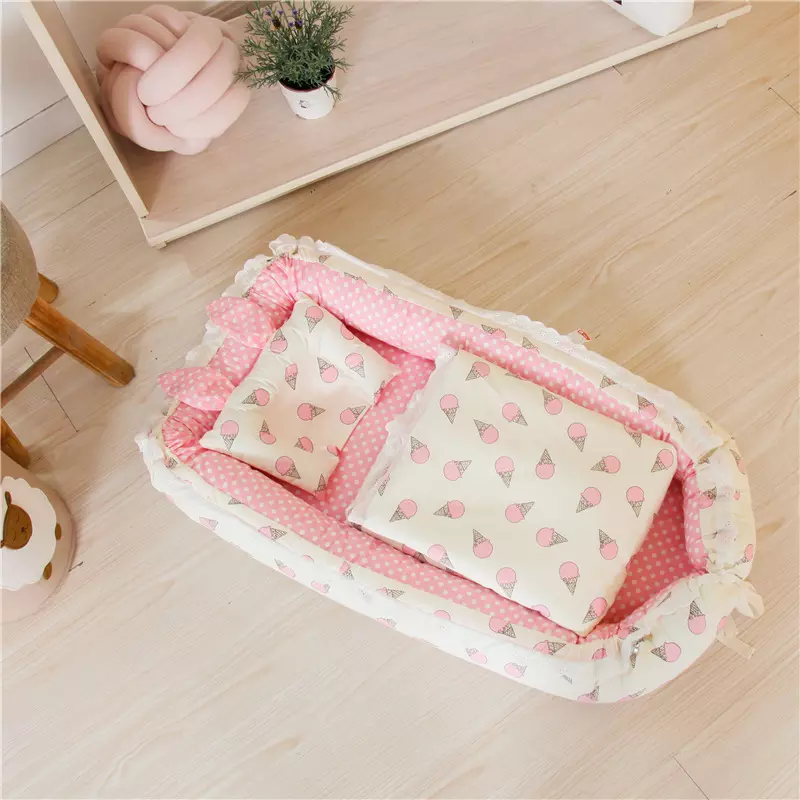 Accept Customized Logo Eco-friendly Materials Modern Portable Baby Bassinet Nest Bed With Pillow Baby Nest